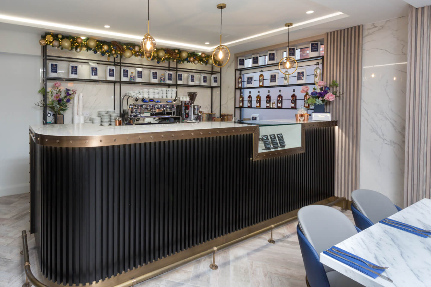 620b95aae6bf0896c493040d_Juniper-Bramhall-0049